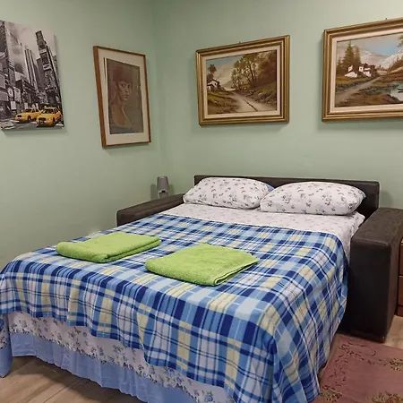 Pied A Terre Apartment Modena
