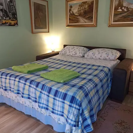 Apartment Pied A Terre